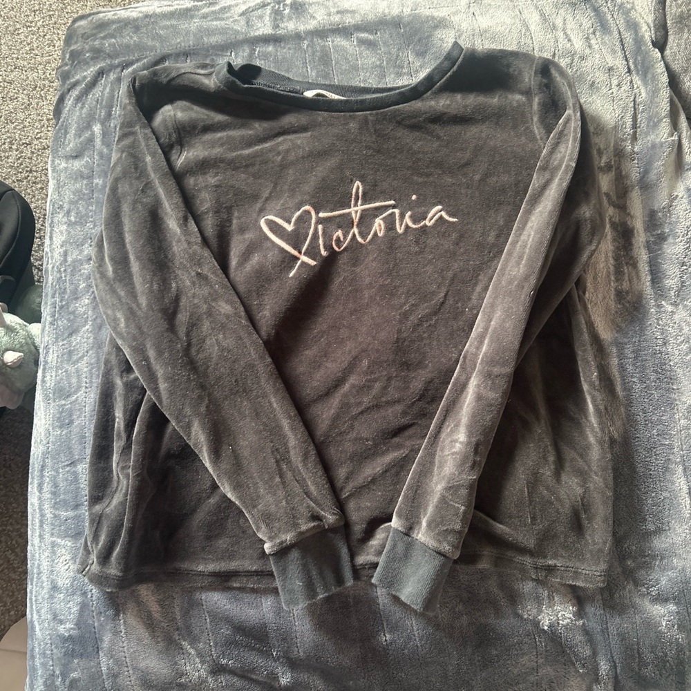 Victoria's Secret Black Sweatshirt y2k